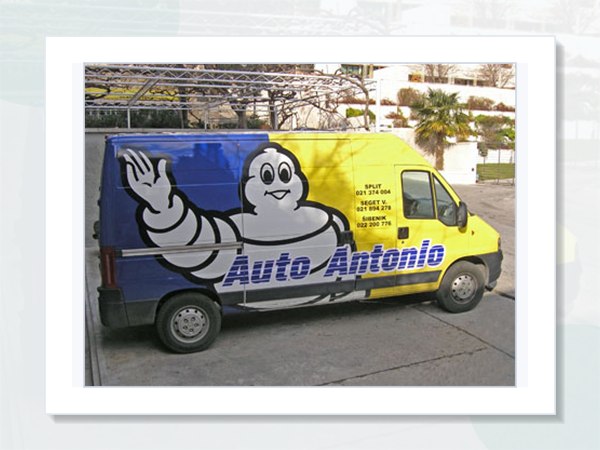 Oslikavanje vozila folijom za izrezivanje